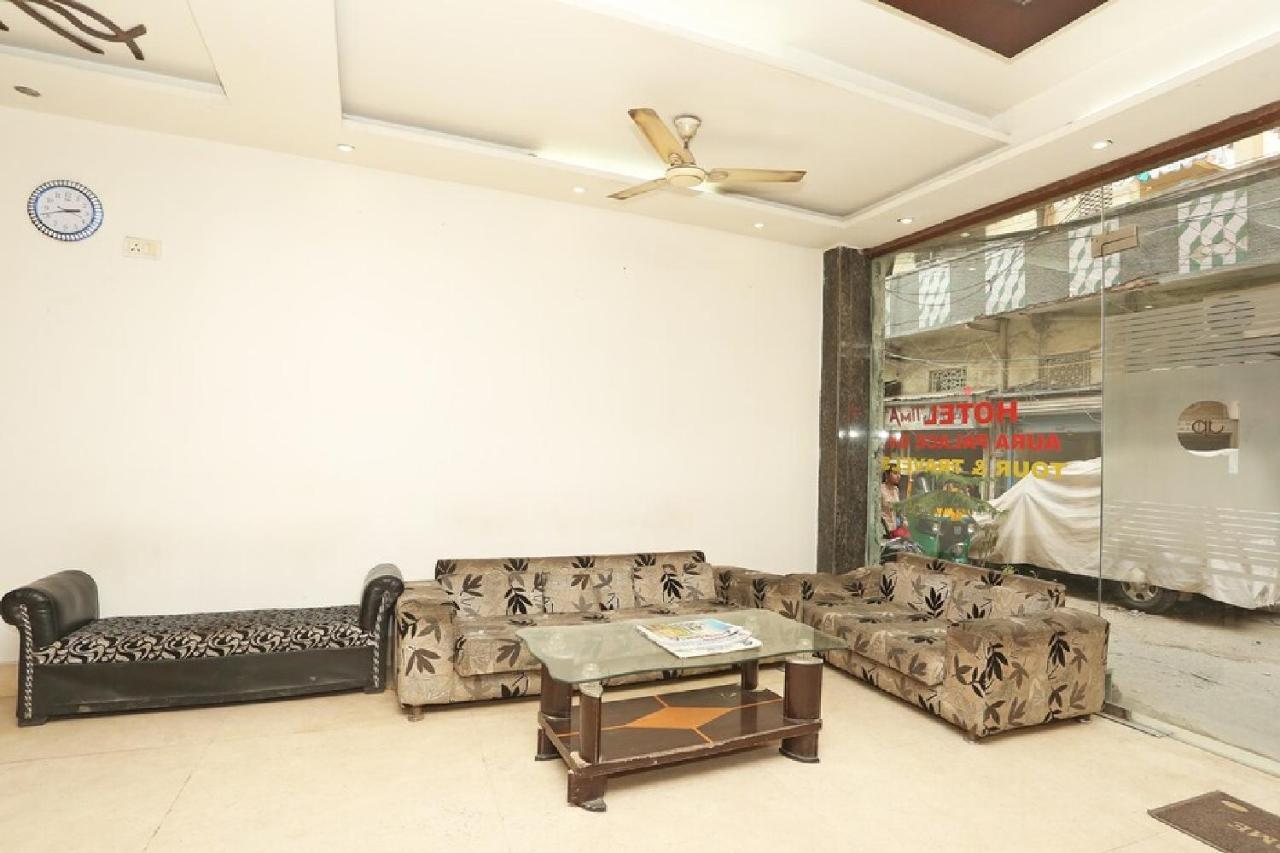 hotel aura new delhi